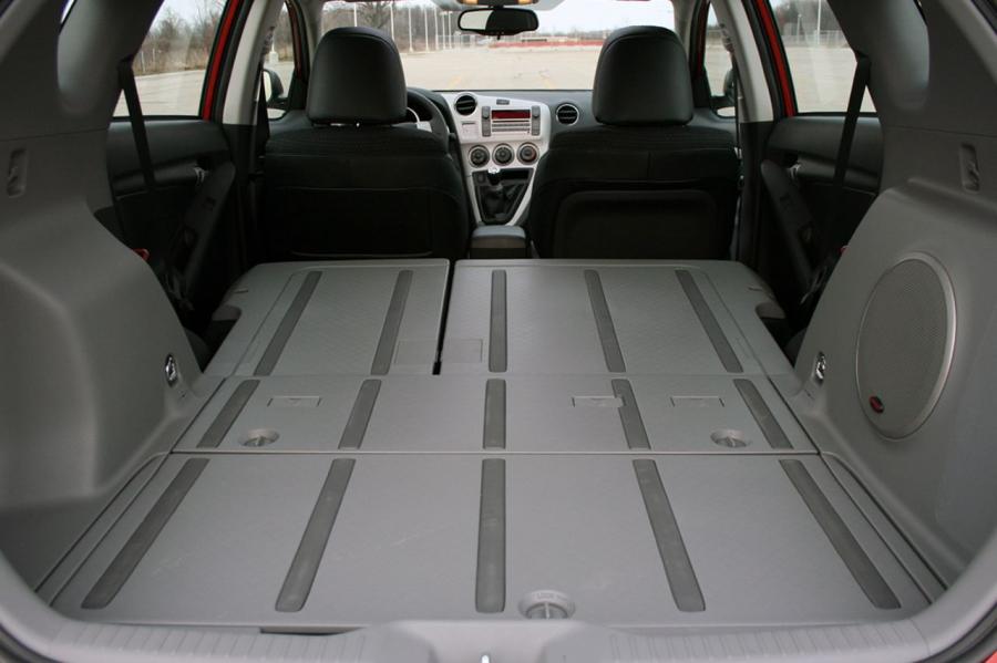 Багажник Pontiac Vibe GT 2009 года  (фото 27 из 42)